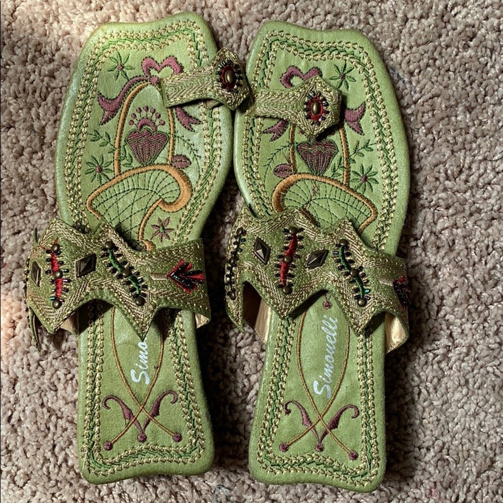 Simouelli Ring toe sandals